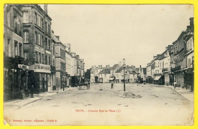 cpa 61 - TRUN (orne) Grande Rue et place du Village FABRIQUE de CIERGES Dos 1900
