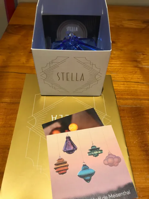 Boule de Noël STELLA en verre soufflé BLEU PETROLE. Modèle Meisenthal 2023, NEUF