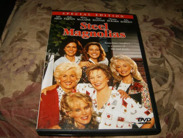 Steel Magnolias, Sally Field & Julia Roberts, Special Edition DVD, 2000, Used.