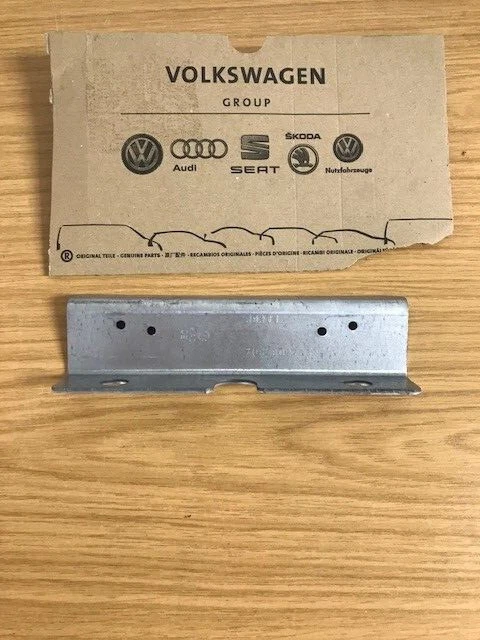 VW TRANSPORTER T5 T6 REINFORCEMENT PLATE BRACKET x8 REAR KOMBI TRIPLE ...