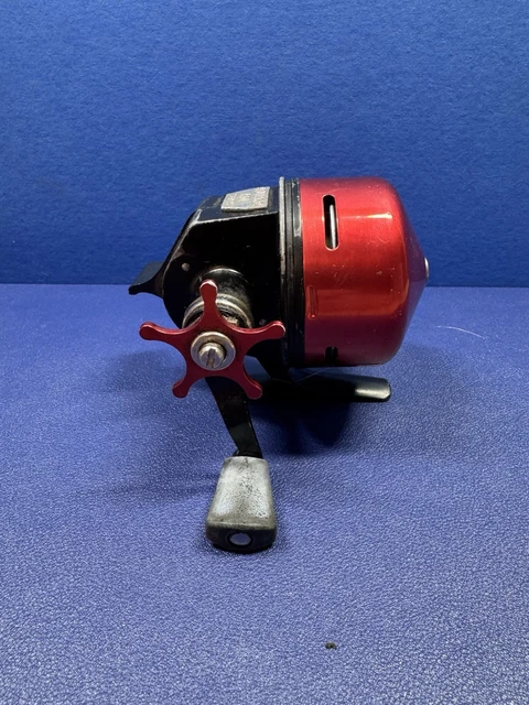 GARCIA ABU-MATIC 170 Vintage Spin Cast Reel Made In Sweden Red