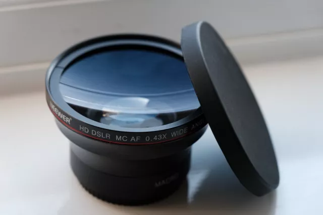 Neewer 52MM Thread 0.43x Wide Angle Lens