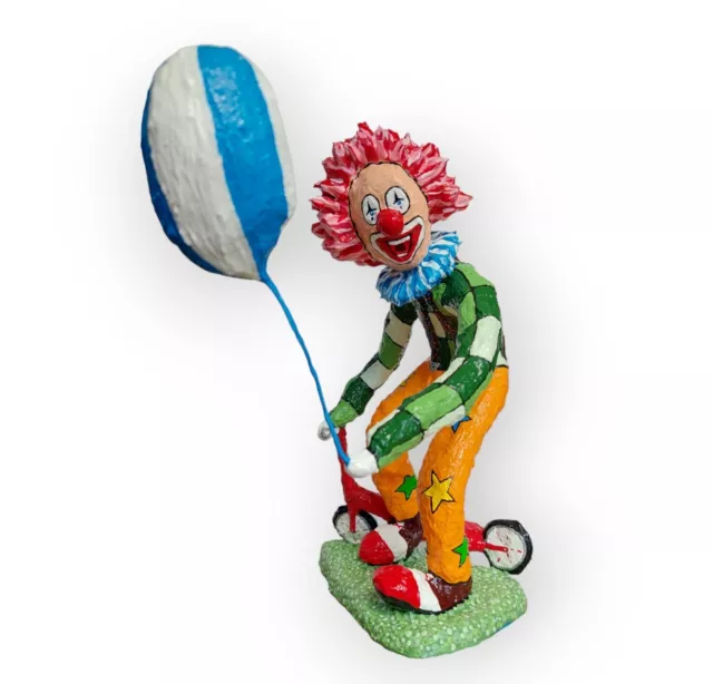 Moderne Skulptur Clownfigur PopArt "Clown mit Roller und Luftballon" Zirkusclown