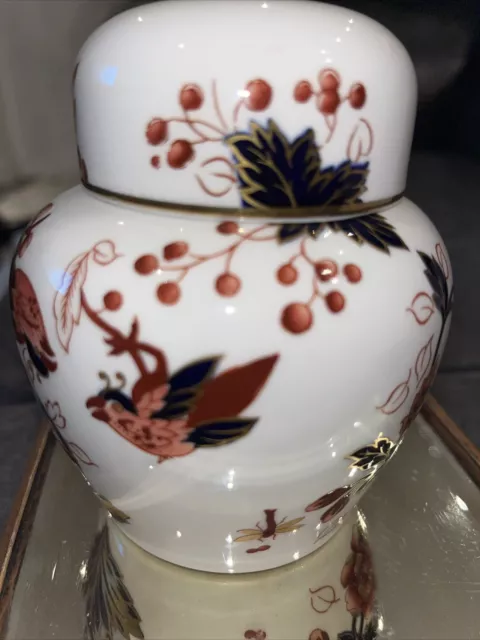 1980’s Coalport “HongKong” Bone China Ginger Jar 12 cms 2