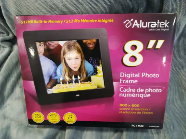 Aluratek ADMPF108F 8-inch Digital Picture Frame