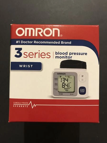 Monitor de presión arterial de muñeca Omron NUEVO EN CAJA SIN ABRIR serie 3 modelo BP629