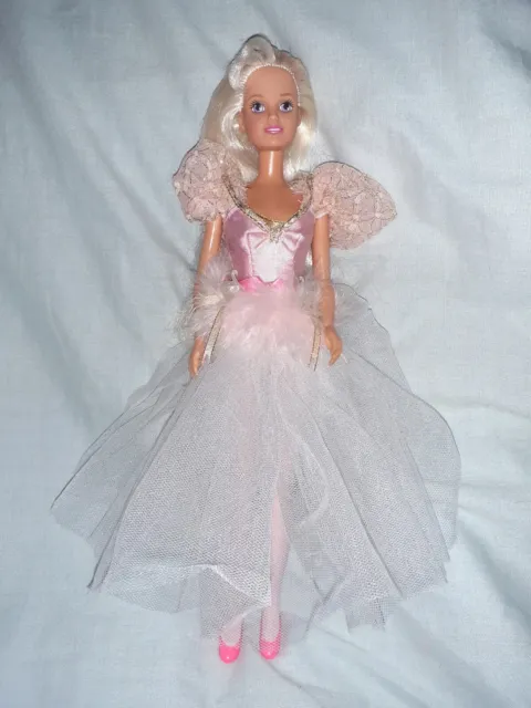 Bambola alla moda ballerina Hasbro Sindy Lake Swan Lake anni '90 rara