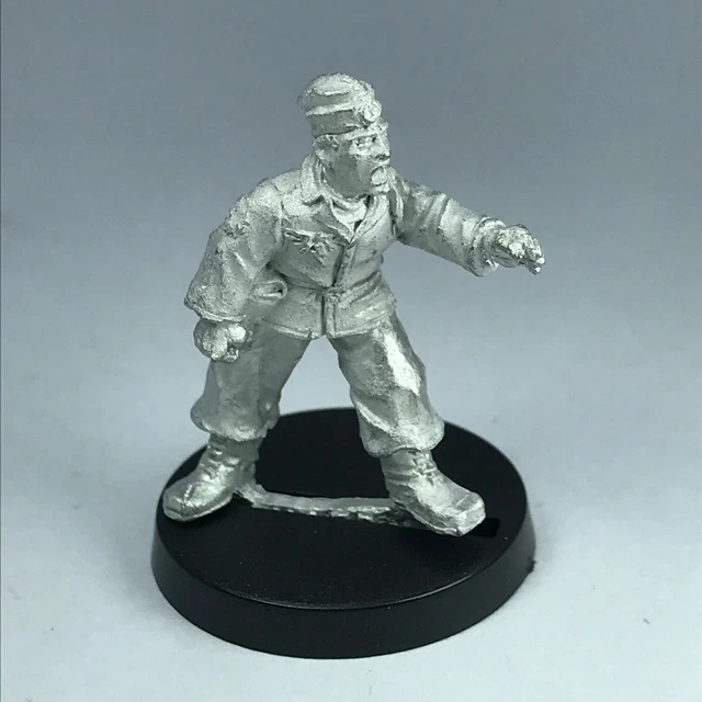 Metal Basilisk Artillery Crew Imperial Guard - Warhammer 40K X10881 Metal Basilisk Artillery Crew Imperial Guard - Warhammer 40K X10881