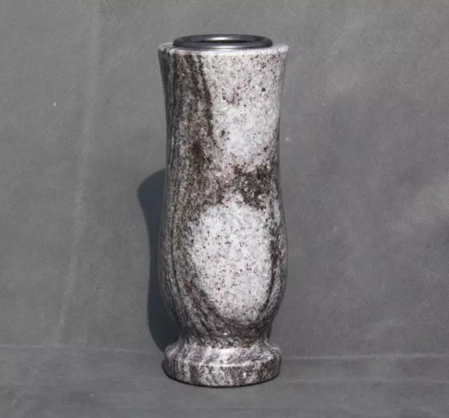 Designgrab Granitsockel Eckig 20x20x5 Cm – Für Grabvase Oder Lampe, Witterungsbeständig