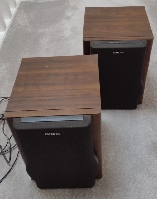 AIWA BOOKSHELF Speakers Bass Reflex SXLM10 Walnut Wood Effect 2x