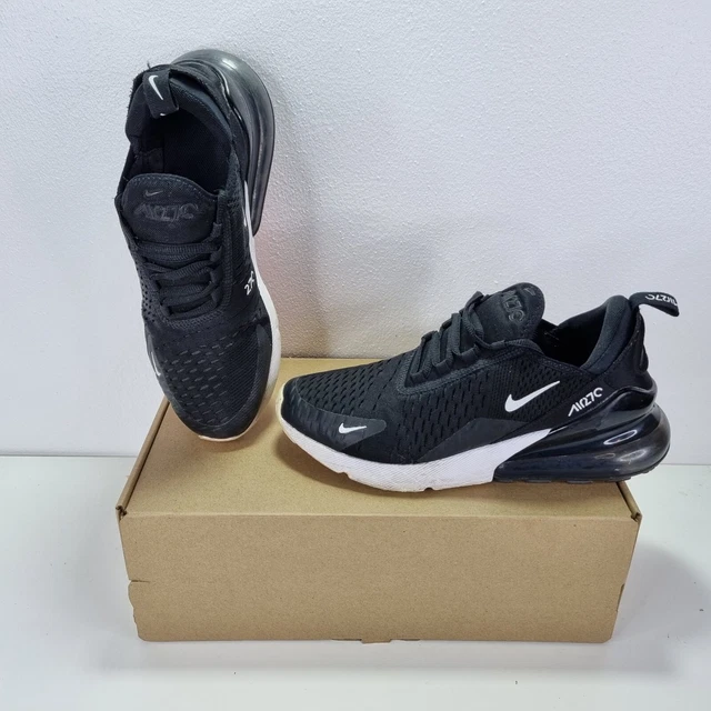 Scarpe da ginnastica originali Nike Air 27C nere taglia 6 UK adulto. "CONDIZIONI USATE"