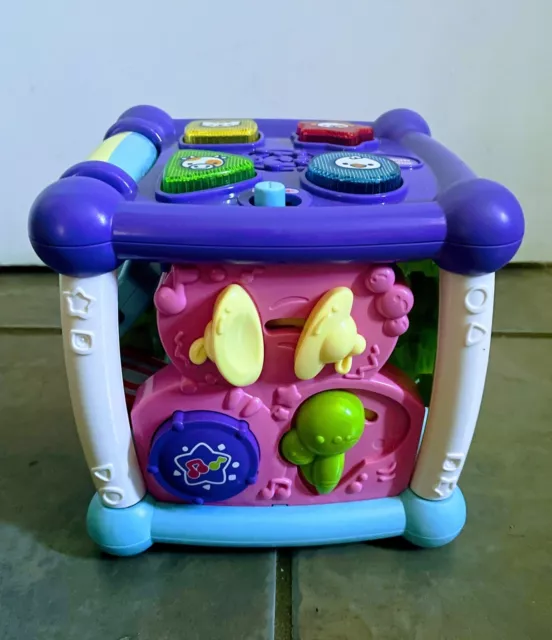 VTech 80-150589 Lights and Sounds Busy Learners Activity Cube WORKS-TESTED