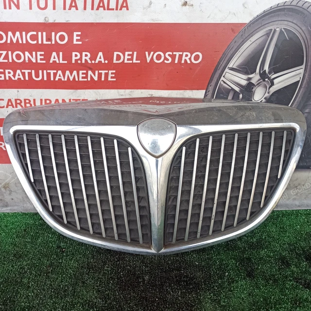 Mascherina Griglia Stemma Logo Anteriore Lancia Y Ypsilon 2008 Cromata