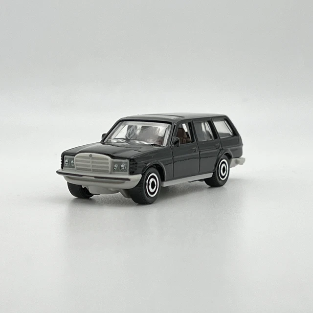 MATCHBOX MERCEDESBENZ W123 Wagon Black 2022 164 Diecast Car 4.96