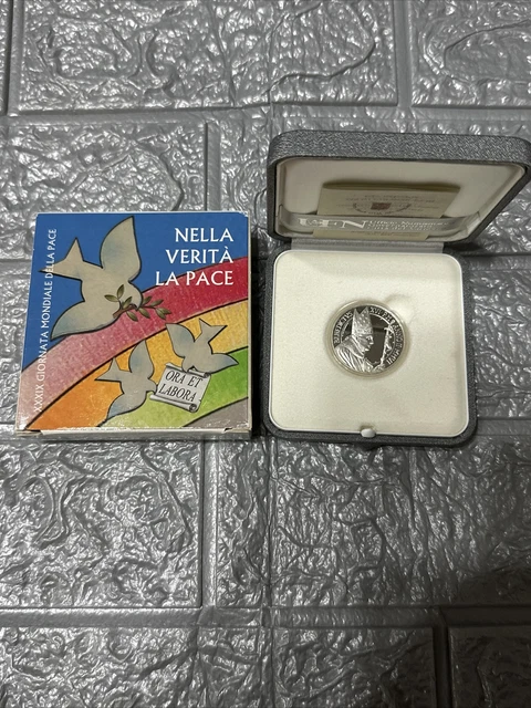 5 Euro Vaticano 2006 Argento - giornata mondiale Nella Verità La pace