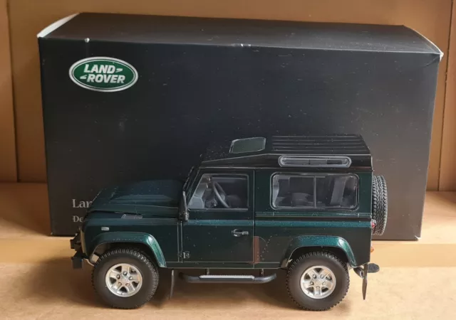 Land Rover Defender 90 Antree Green - Vert - Kyosho 08901G - Etat Neuf 1:18