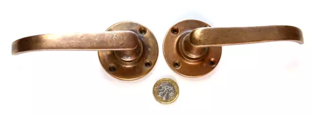 ONE SPLENDID PAIR OF ART DECO BRONZE LEVER HANDLES IN GOOD ORDER 1930s-50s