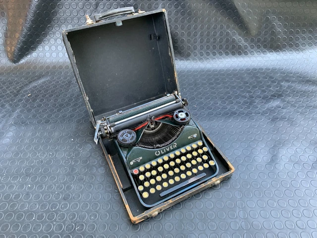 Oliver Macchina Da Scrivere Portatile Typewriter Schreibmaschine Design Italy