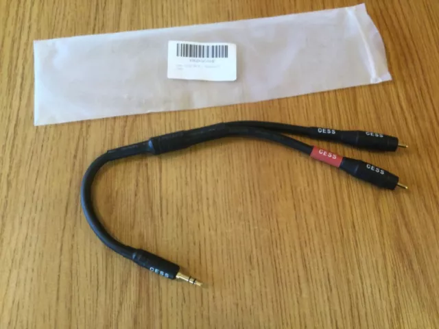 CNCESS CESS 184 12” Waterproof cable 1/8” male audio to 2 male RCA plugs red&blk