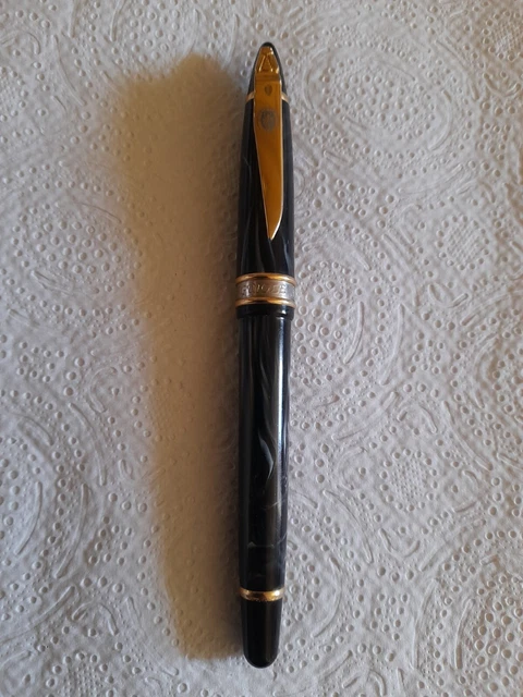 Stylo Plume Laguiole Avec Abeille Et Plume Ruthenium Point - Occasion