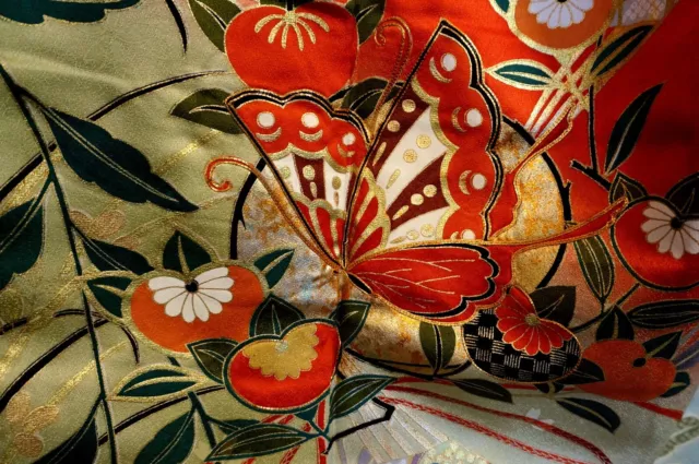 Japanese kimono SILK"FURISODE" long sleeves, Gold/Silver, Butterfly, L5' 5".3103 3
