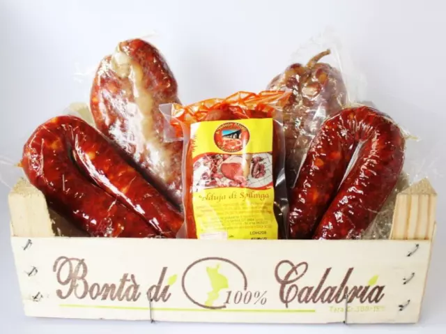 cassetta salumi tipici calabresi confezione natalizia o pasquale