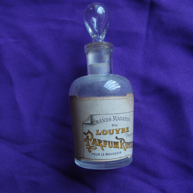 Flacon parfum Russe ancien Magasin du Louvre boite fin 19ème pour mouchoir Rare
