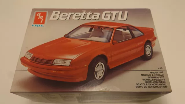 Amt Chevrolet Berretta Gtu 3In1 - 1/25 Massstab Modellsatz Sammlung Set