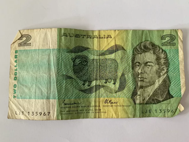 Australian $2 - Two Dollar - Paper Bank Note Used Circulated LJE135967