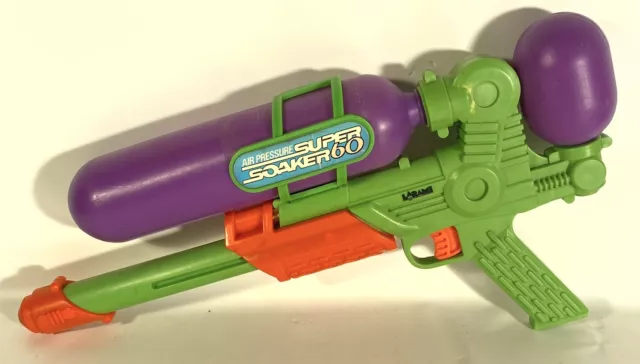 NICE Vintage 1992 Larami Air Pressure Super Soaker 60 Green Purple Tested Works