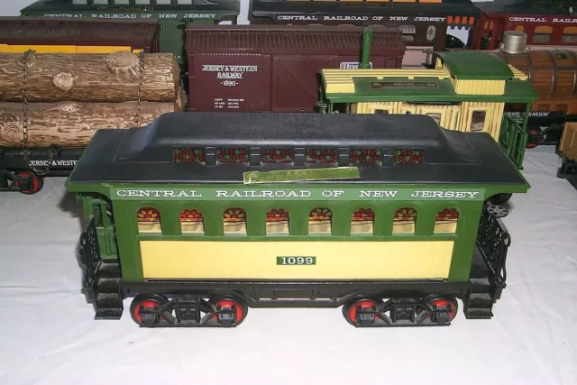 Passenger Train Car Jim Beam Regal China Decanter Bottle 1981 Empty