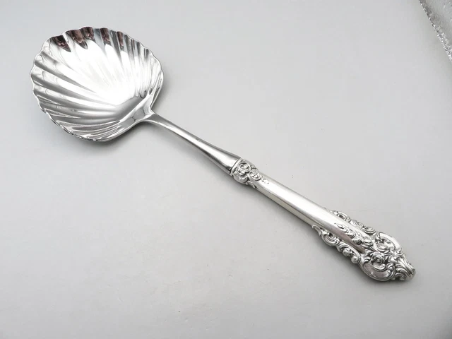 Beautiful Wallace Grand Baroque Sterling Silver Handle Serving Spoon Shell Bowl