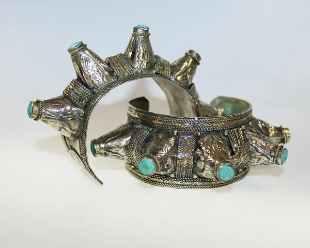 Kuchi Tribal Spike Armreif mit türkisen Steinen, Tribal Fusion Schmuck, Cosplay