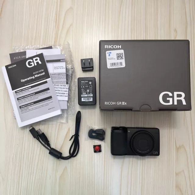 Ricoh GR IIIx 24MP f/2.8 40mm Compact Digital Camera - Black (15286)