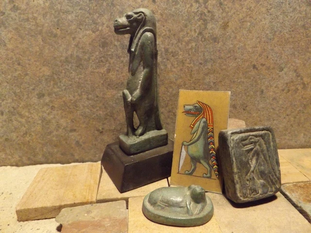 Egyptian statue Taweret - Hippopotamus.Protector Goddess of childbirth + amulet.