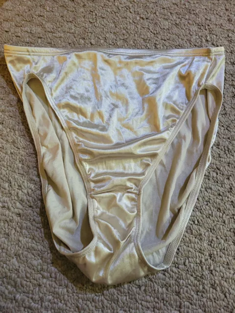 VINTAGE HANES HER Way 90s Nude Second Skin Satin Panties size 6 Nylon  Spandex $49.99 - PicClick