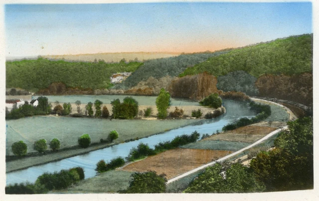 *15606 cpsm Clamecy - l'Yonne en amont