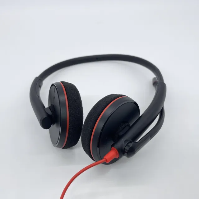Plantronics  Blackwire C3220  Stereo Headset mit USB A Anschluss Rauschunterd