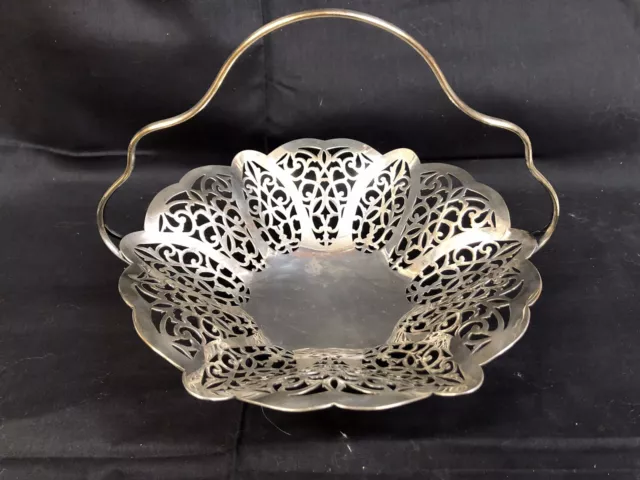 Vintage International Silver Co Silver plated Basket