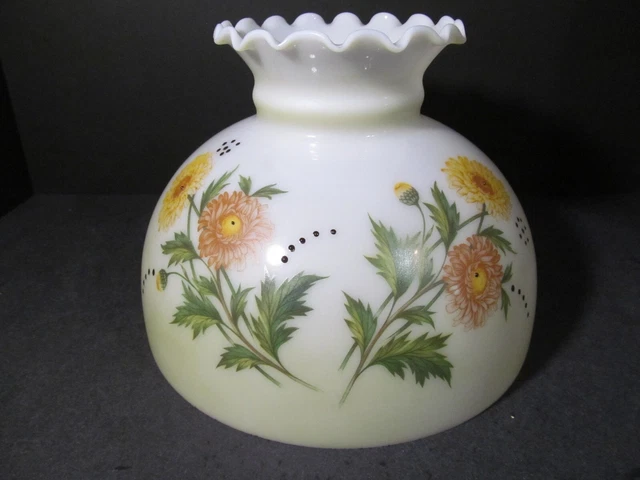 Vtg Opal 10" GWTW Hand Painted Accent Glass Lamp Shade (Lot W)