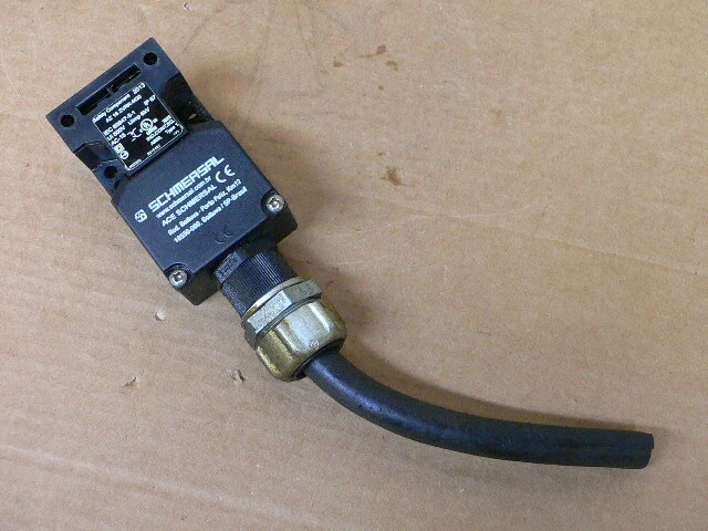Schmersal Az-16Zvrk-M20 Interlock Switch