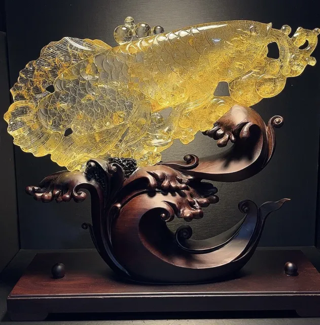 Chinese Exquisite Handmade Asian Arowana Fish Carving Natural Crystal Statue