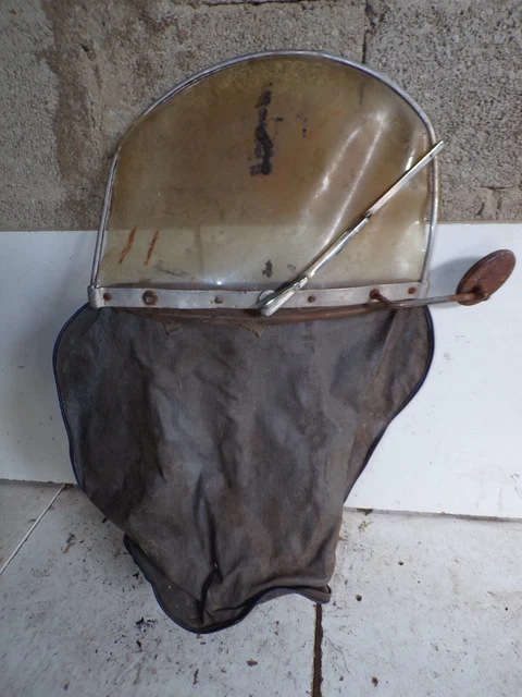 pare brise coursier monté sur 18" motobecane 88 mobylette 4323