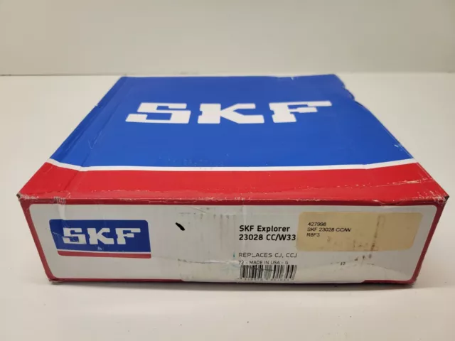 New In Box! Genuine Skf Spherical Roller Bearing 23028-Cc/W33