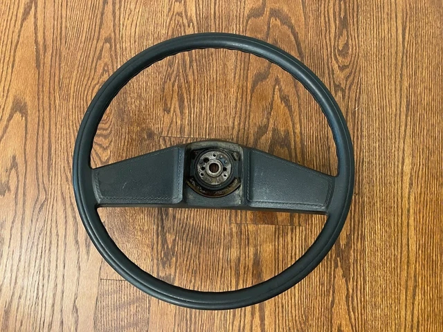 1973 - 1988 GMC Chevrolet Suburban Blazer C10 C20 C30 Deluxe Steering Wheel