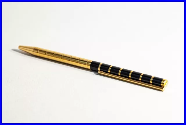 ST. DUPONT PARIS CLASSIQUE Lacque de Chine Schwarz & Gold Design Kugelschreiber