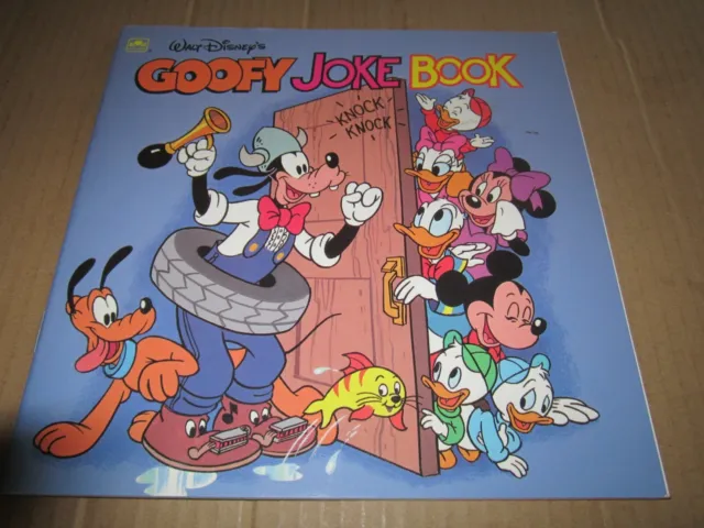 Walt Disney's Goofy Joke Book, Softcover Book, Good-Shape, 1993.
