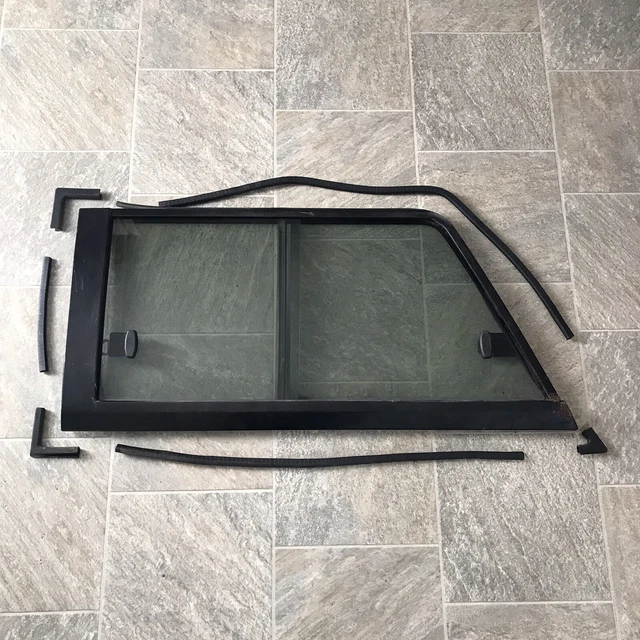 1984-89 Toyota 4Runner Rear Top Left Slider Window Glass Assembly With Trim Set