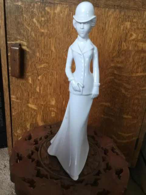 Spode Figurine "CHRISTINA”