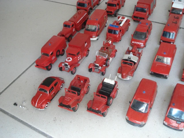Lot De Miniatures Pompiers Solido - Échelle 1:43 - Occasion - Pour Collection Ou Jouet